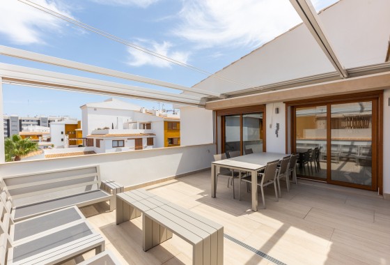 Herverkoop - Appartement / Flat -
Torrevieja - Punta Prima