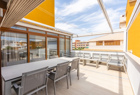 Herverkoop - Appartement / Flat -
Torrevieja - Punta Prima