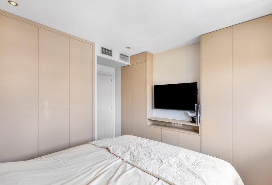 Herverkoop - Appartement / Flat -
Torrevieja - Punta Prima