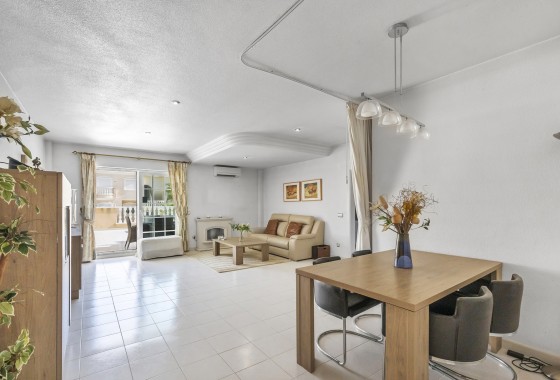 Resale - Apartment / Flat -
Guardamar del Segura
