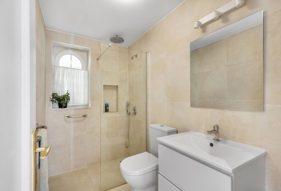 Resale - Apartment / Flat -
Guardamar del Segura