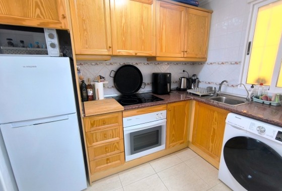 Resale - Apartment / Flat -
Algorfa