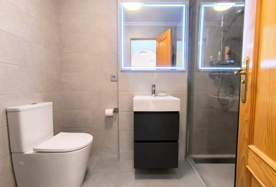 Resale - Apartment / Flat -
Algorfa