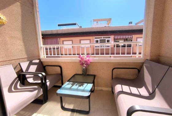 Resale - Apartment / Flat -
Algorfa