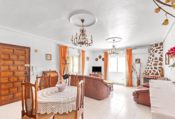 Resale - Detached Villa -
Rojales - Centro de la Ciudad Quesada