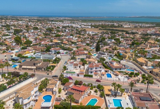 Resale - Detached Villa -
Rojales - Centro de la Ciudad Quesada