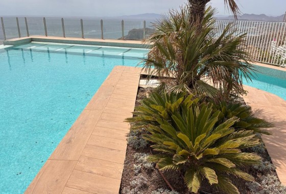 Resale - Apartment / Flat -
Águilas