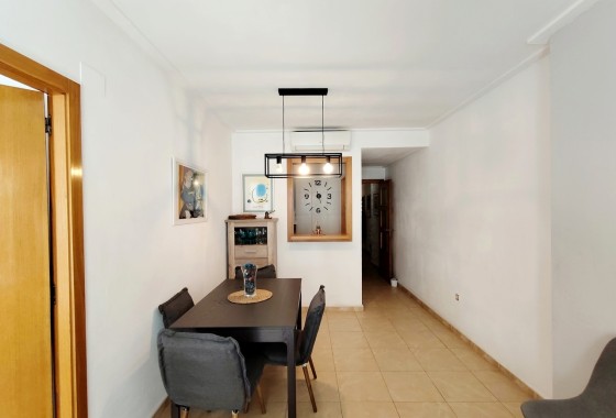 Revente - Appartement -
Torrevieja