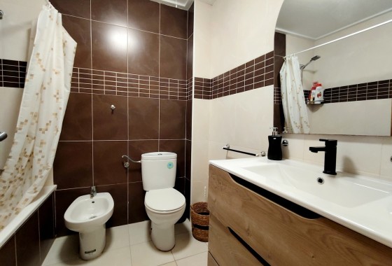 Revente - Appartement -
Torrevieja