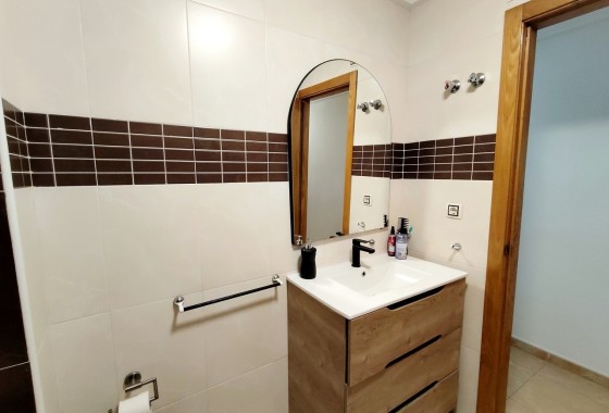Revente - Appartement -
Torrevieja