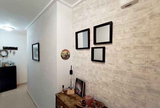 Revente - Appartement -
Torrevieja