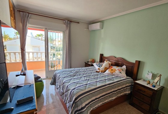 Herverkoop - Rijhuis -
San Javier - Santiago de la Ribera