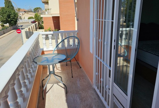 Herverkoop - Rijhuis -
San Javier - Santiago de la Ribera