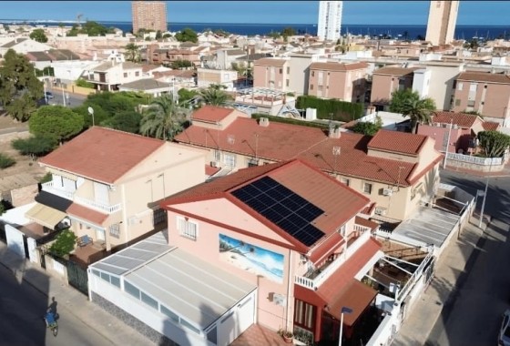 Herverkoop - Rijhuis -
San Javier - Santiago de la Ribera