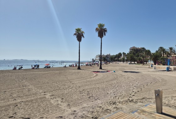 Herverkoop - Rijhuis -
San Javier - Santiago de la Ribera
