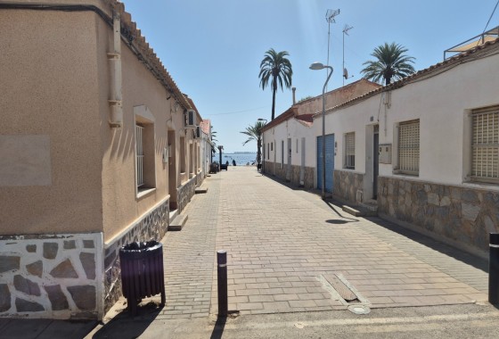 Herverkoop - Rijhuis -
San Javier - Santiago de la Ribera