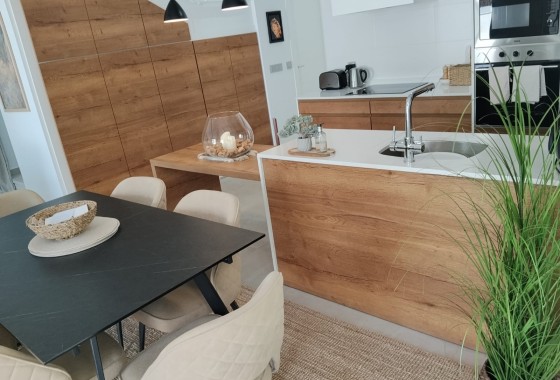 Resale - Detached Villa -
Daya Nueva