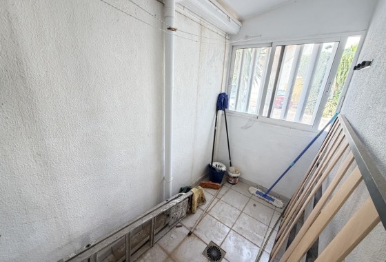 Venta - Apartamento / Piso -
La Florida