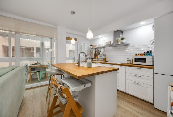 Revente - Appartement -
Torrevieja - Playa de los Naufragos