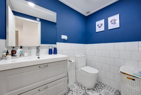 Revente - Appartement -
Torrevieja - Playa de los Naufragos