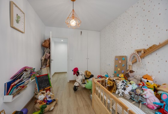 Revente - Appartement -
Torrevieja - Playa de los Naufragos