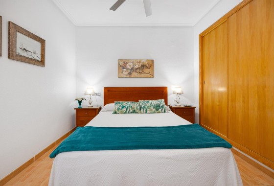 Herverkoop - Appartement / Flat -
Torrevieja - Acequion