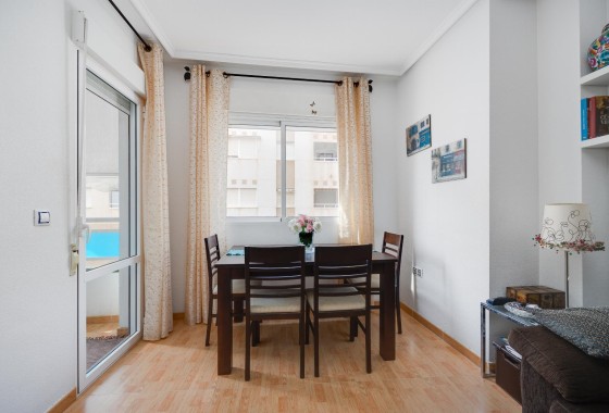 Herverkoop - Appartement / Flat -
Torrevieja - Acequion