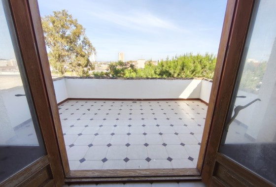 Herverkoop - Vrijstaande Villa -
Santiago de La Ribera - Santiago de la Ribera