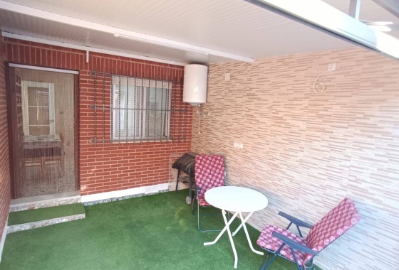 Herverkoop - Halfvrijstaande villa -
San Pedro del Pinatar - Los Cuarteros