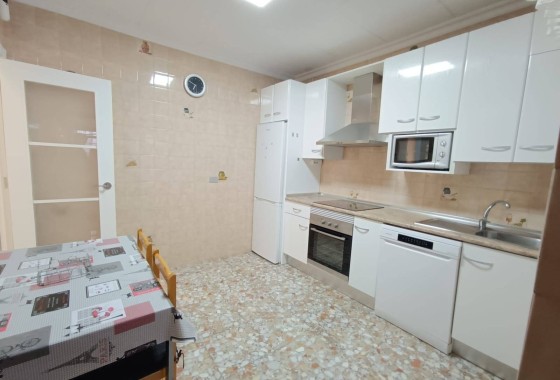 Herverkoop - Halfvrijstaande villa -
San Pedro del Pinatar - Los Cuarteros