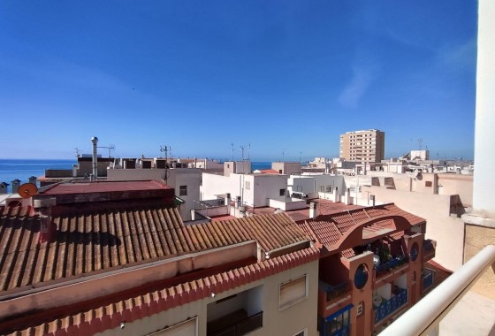 Herverkoop - Appartement / Flat -
Torrevieja - Paseo Maritimo