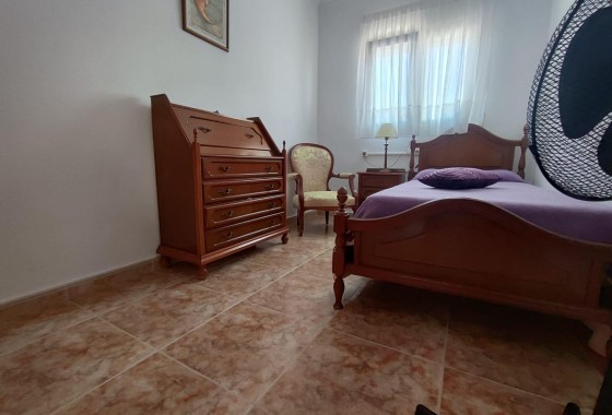 Herverkoop - Appartement / Flat -
Torrevieja - Paseo Maritimo