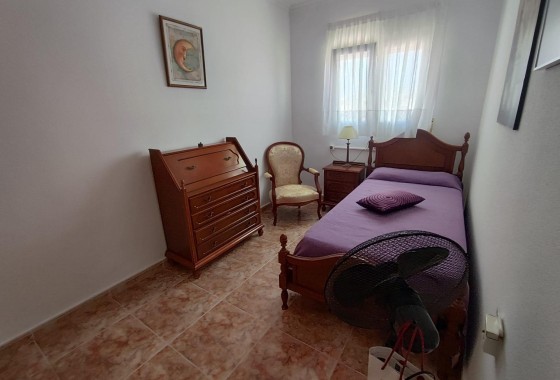 Herverkoop - Appartement / Flat -
Torrevieja - Paseo Maritimo