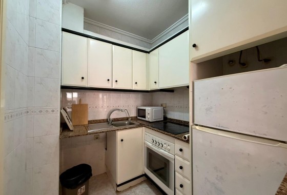 Herverkoop - Appartement / Flat -
Torrevieja - Curva del Palangre