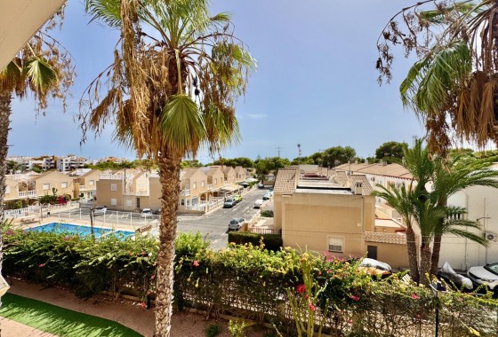 Herverkoop - Appartement / Flat -
Torrevieja - Punta Prima