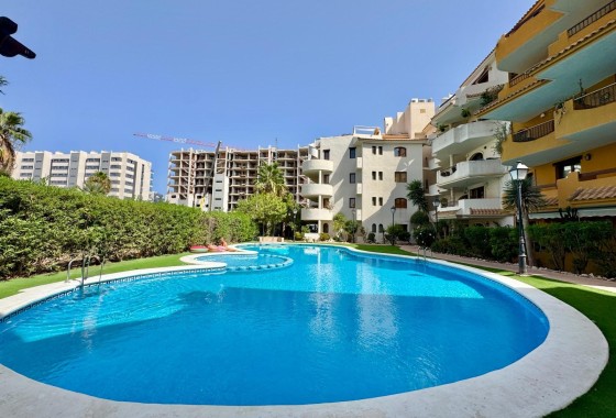Herverkoop - Appartement / Flat -
Torrevieja - Punta Prima