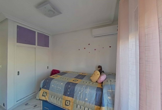 Venta - Apartamento / Piso -
Pilar de la Horadada