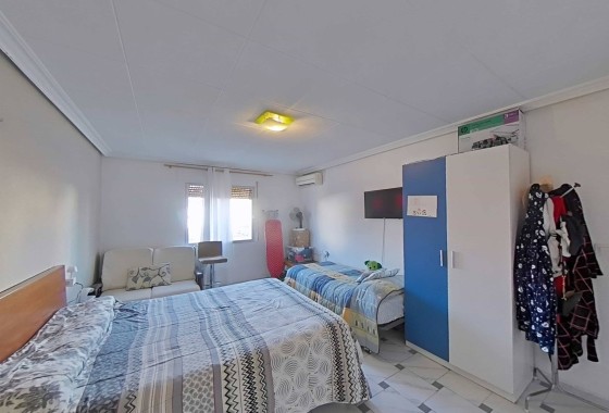 Venta - Apartamento / Piso -
Pilar de la Horadada