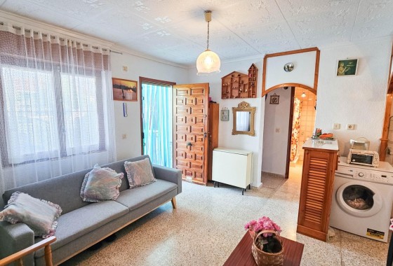 Herverkoop - Appartement / Flat -
Torrevieja - Torretas