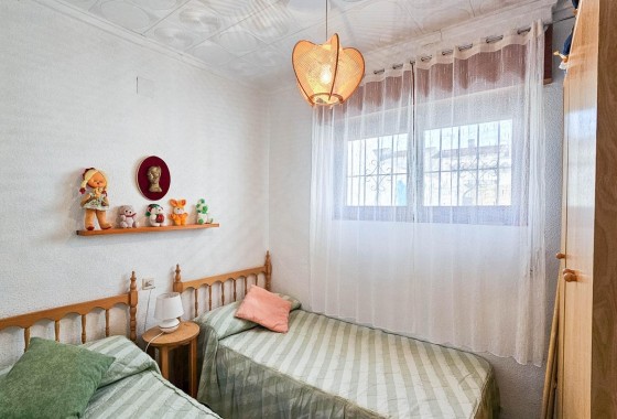 Herverkoop - Appartement / Flat -
Torrevieja - Torretas