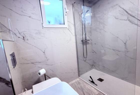 Herverkoop - Appartement / Flat -
Alicante - Alicante (Alacant)