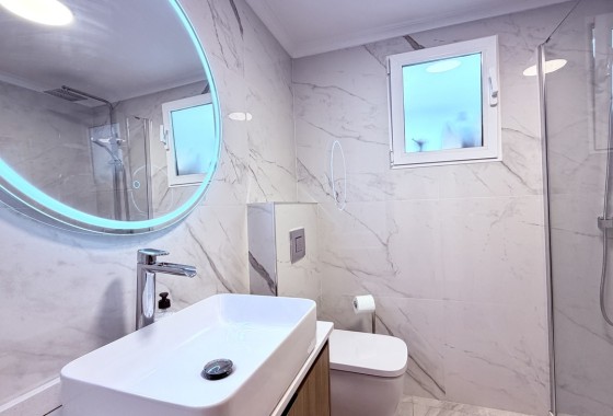 Herverkoop - Appartement / Flat -
Alicante - Alicante (Alacant)