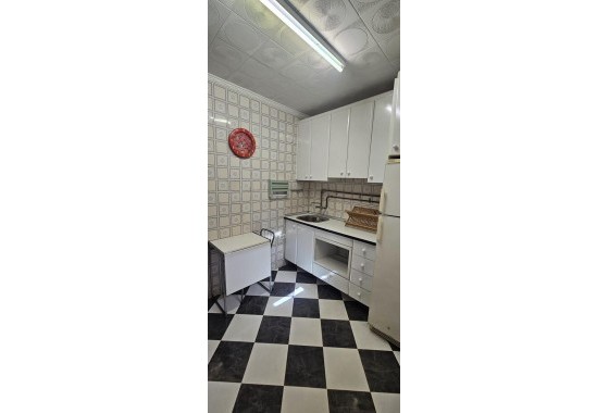 Wiederverkauf - Reihenhaus -
Torrevieja - Torreta florida