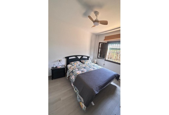 Wiederverkauf - Wohnung / Apartment -
Torrevieja - Torre la mata