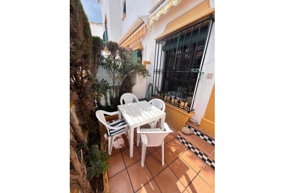 Wiederverkauf - Wohnung / Apartment -
Torrevieja - Torre la mata