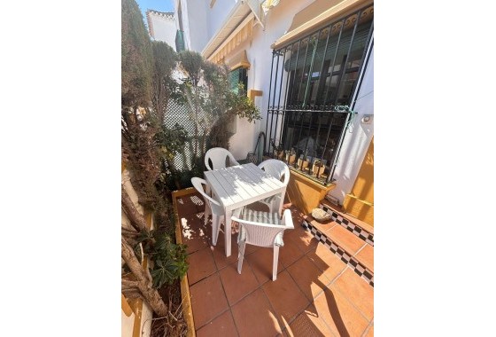 Wiederverkauf - Wohnung / Apartment -
Torrevieja - Torre la mata