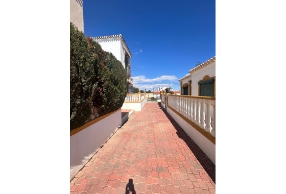 Wiederverkauf - Wohnung / Apartment -
Torrevieja - Torre la mata