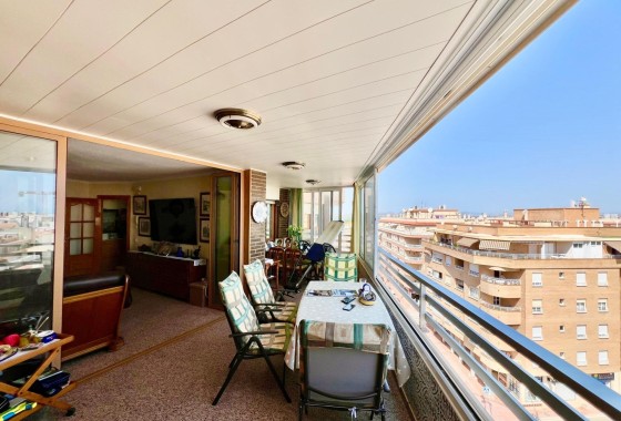 Wiederverkauf - Wohnung / Apartment -
Torrevieja - La Mata