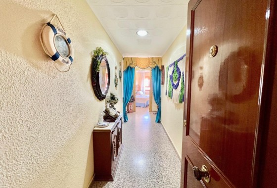 Wiederverkauf - Wohnung / Apartment -
Torrevieja - La Mata