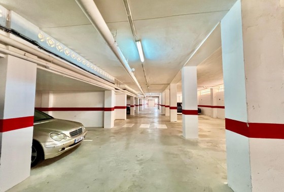 Wiederverkauf - Wohnung / Apartment -
Torrevieja - La Mata